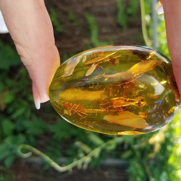 SOLD ! 100% Natural Baltic Amber.inclusion huge amber - Picture 4 of 6